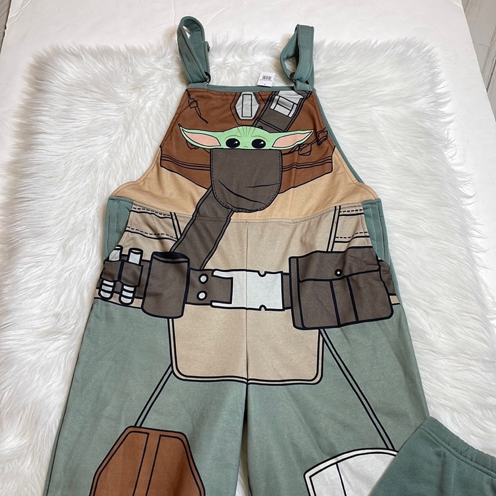 STAR WARS Men's M MANDALORIAN BABY YODA Pajamaralls Union Suit Coveralls NWT
